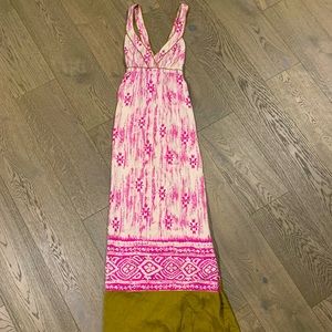 LOFT MAXI DRESS. Size 2.